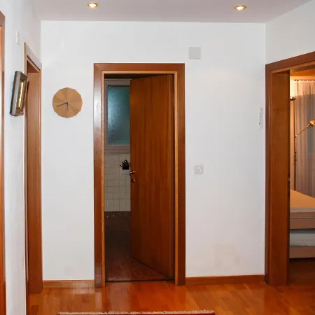 Rex App- 3 By Interhome