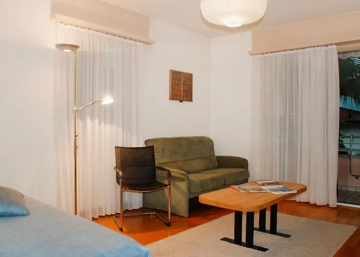 Rex App- 3 By Interhome * Muralto